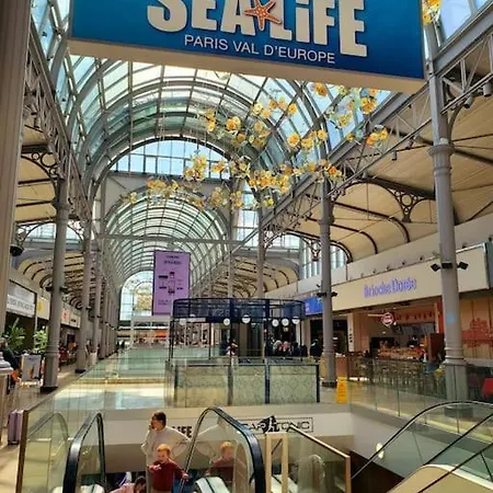 Luxury Appartement Serris