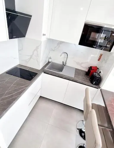 Luxury 아파트 세리스