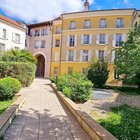 Luxury Apartamento Serris